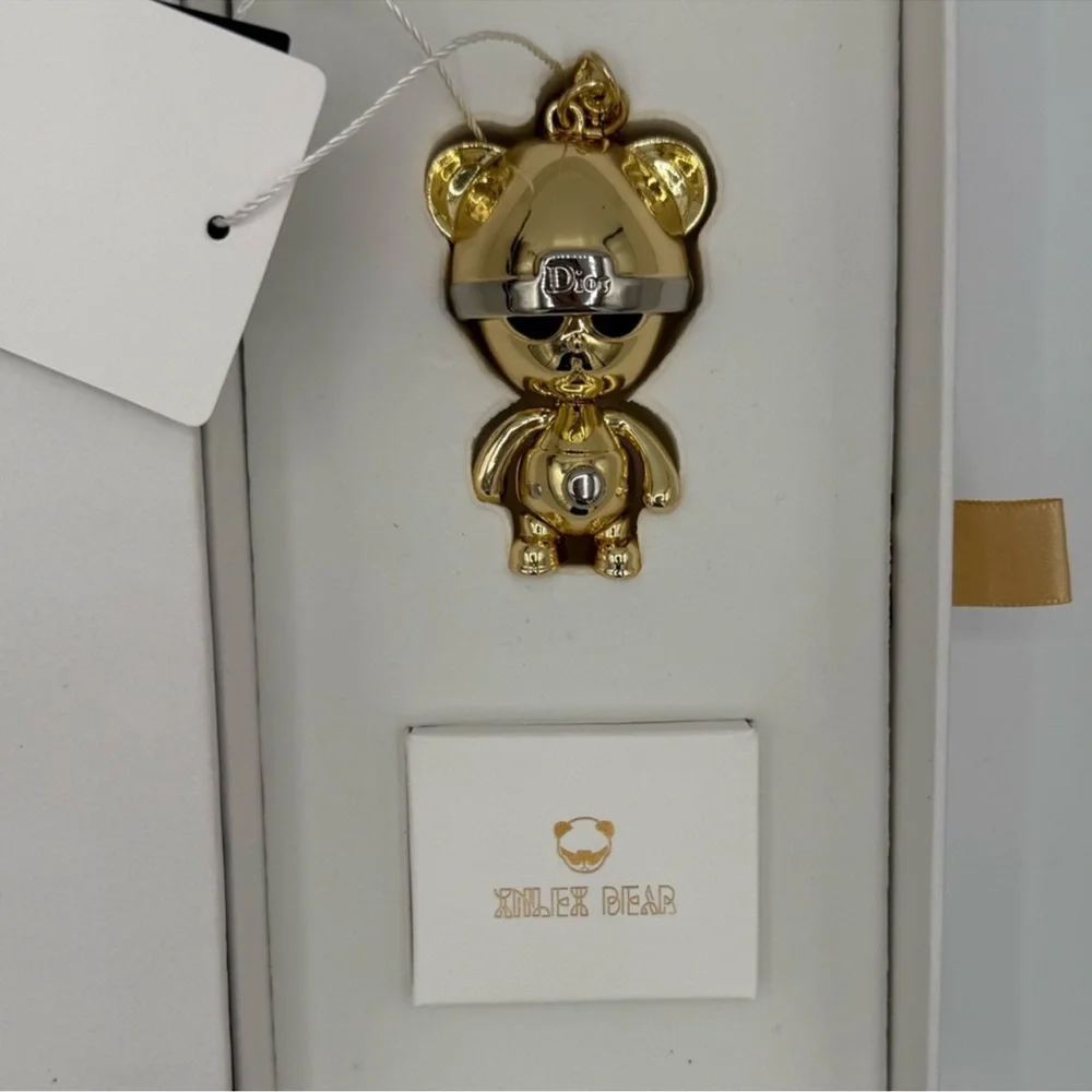 Christian Dior Inlex Bear Keychain Bag
Charm
NWT & Box! - Picture 7 of 13